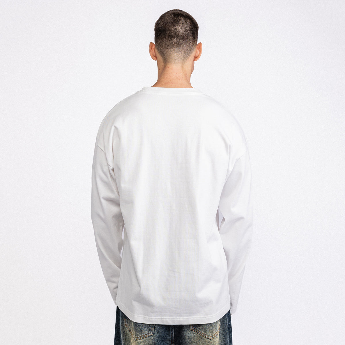 Hollywood Longsleeve White (PRE ORDER)