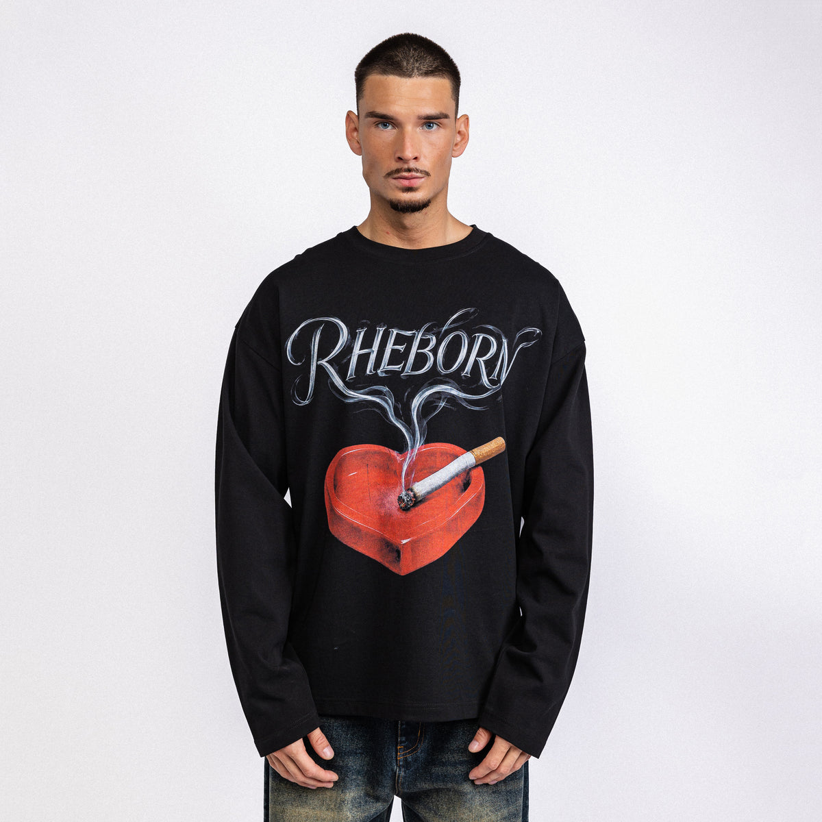 Ashtray Longsleeve Black