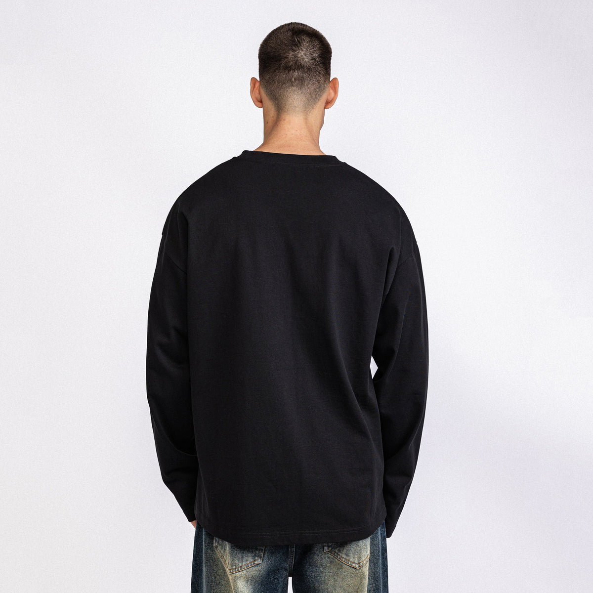 Ashtray Longsleeve Black