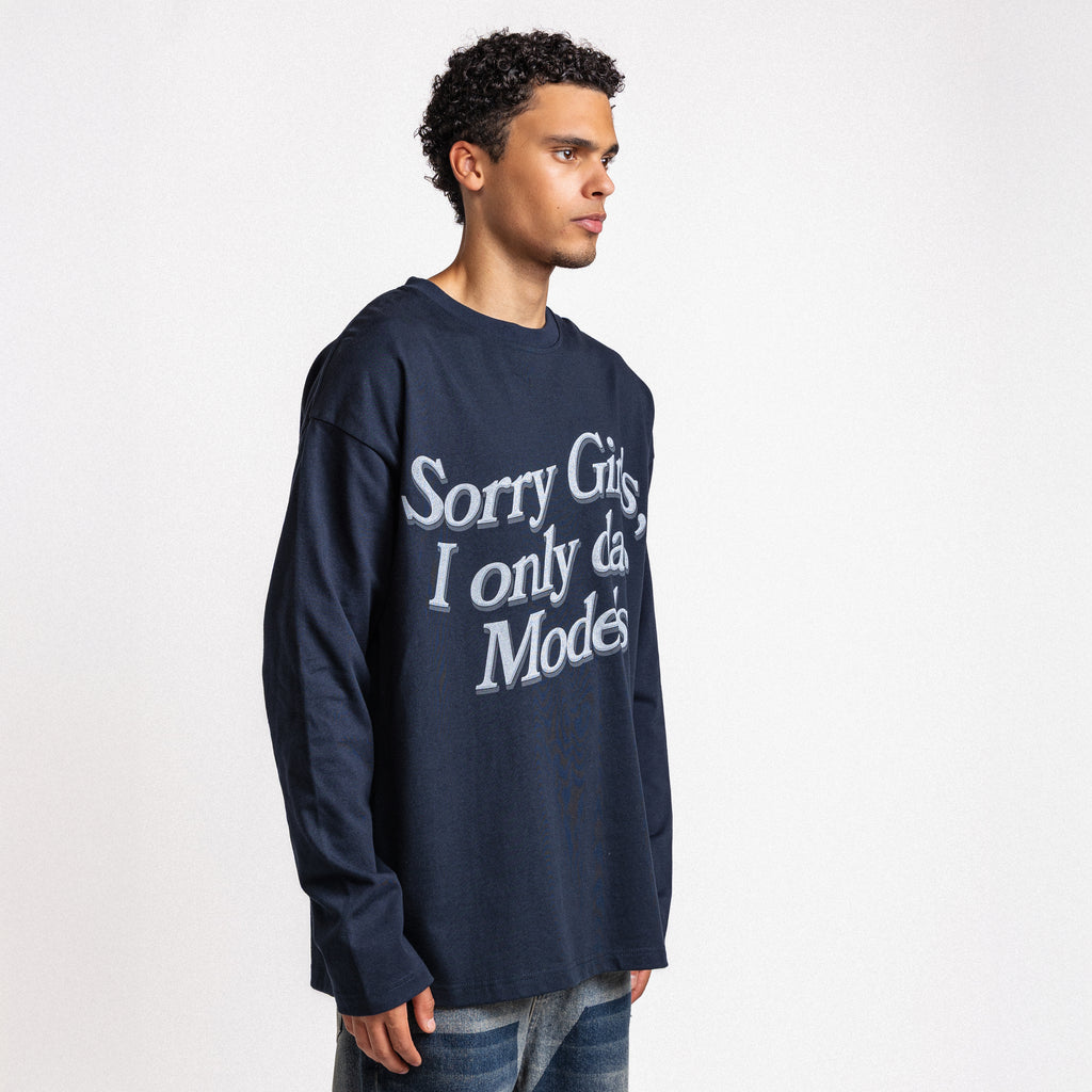 I only date models longsleeve navy