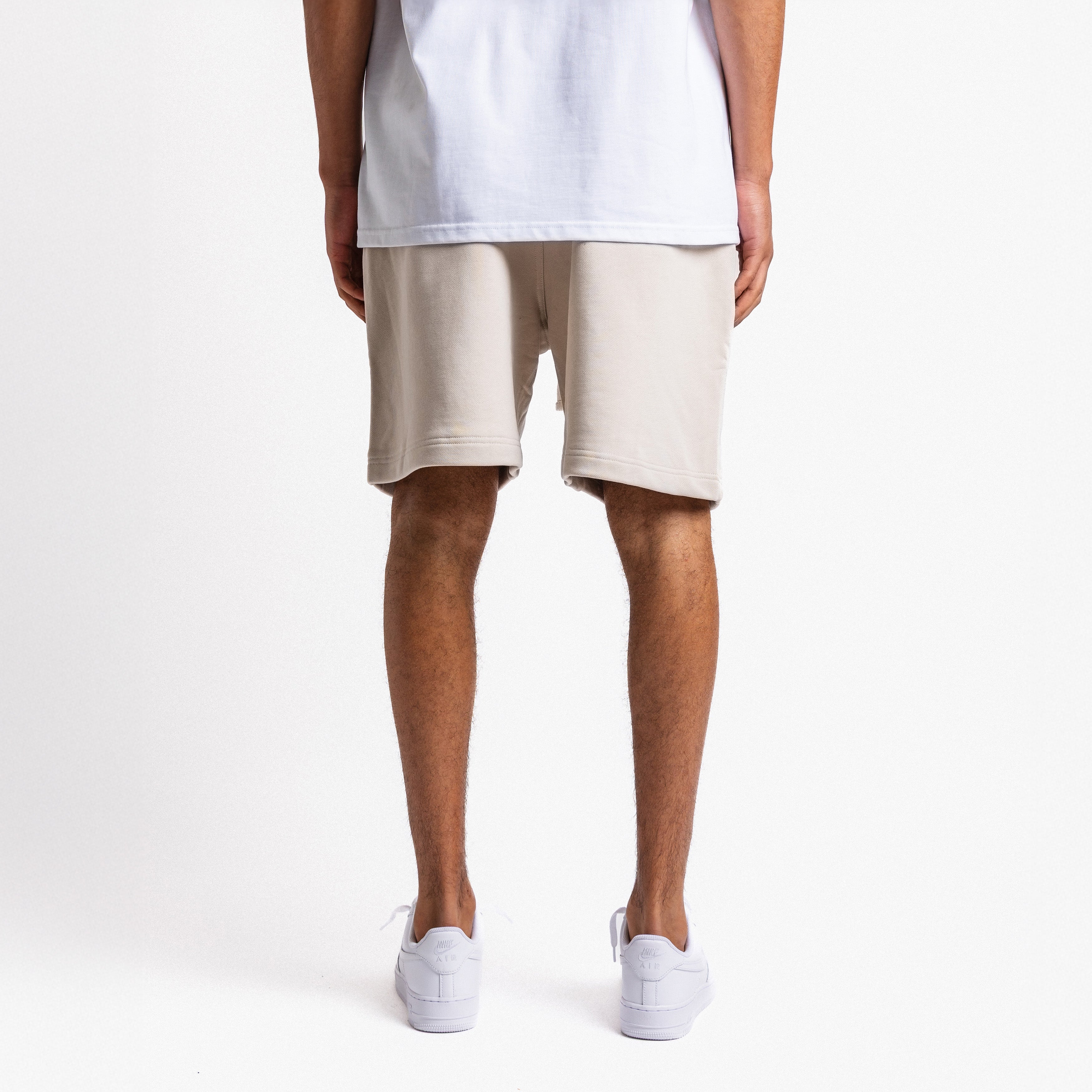 Carpenter Short Sand