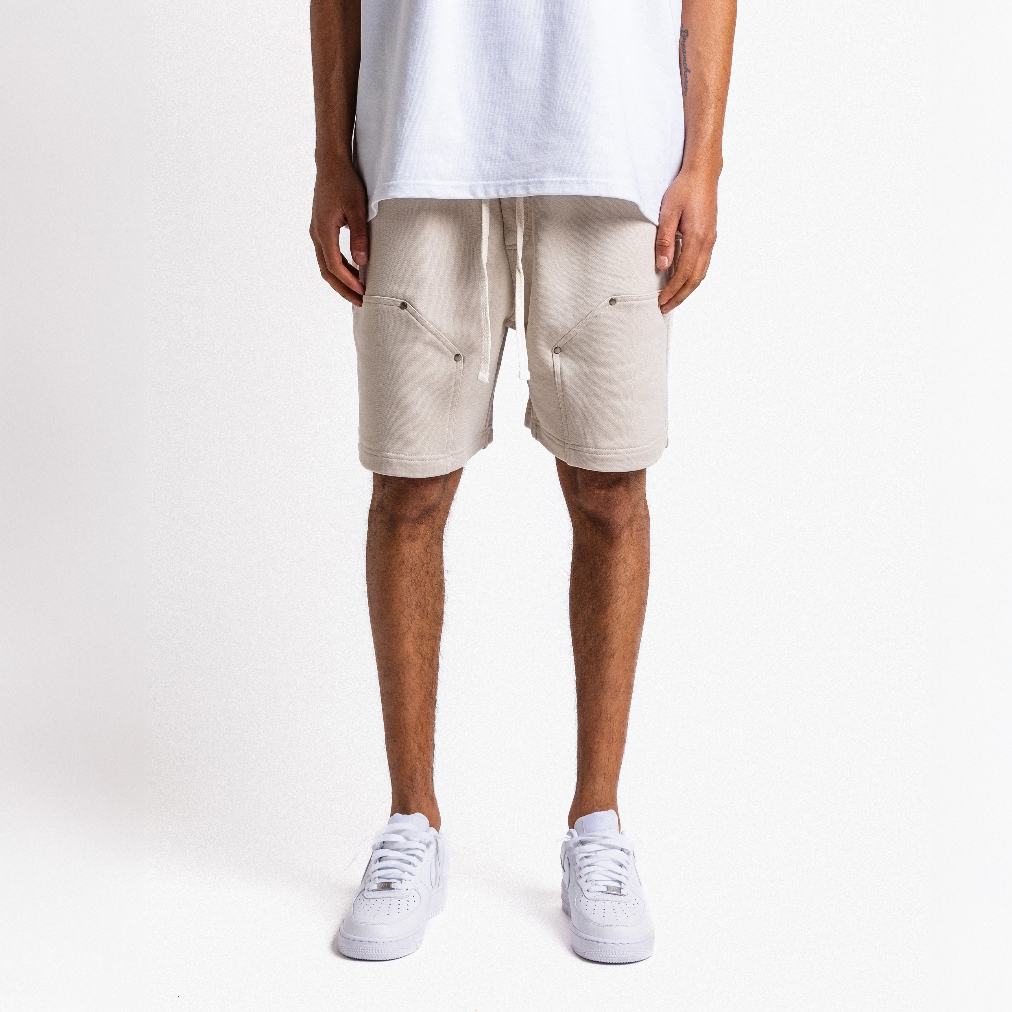 Carpenter Short Sand