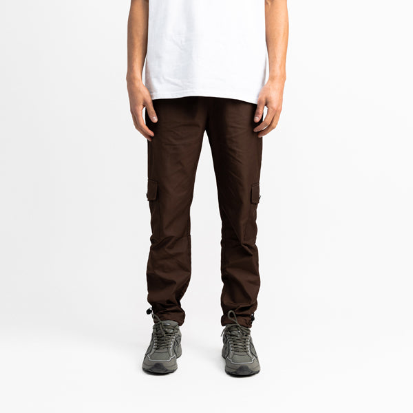 RAINCOAT FABRIC CARGO PANTS DARK BROWN
